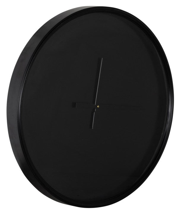 Kellyn Wall Clock